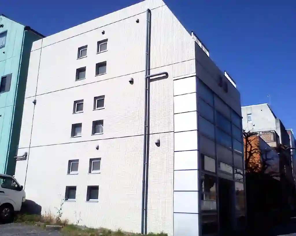グリッター金子 外観