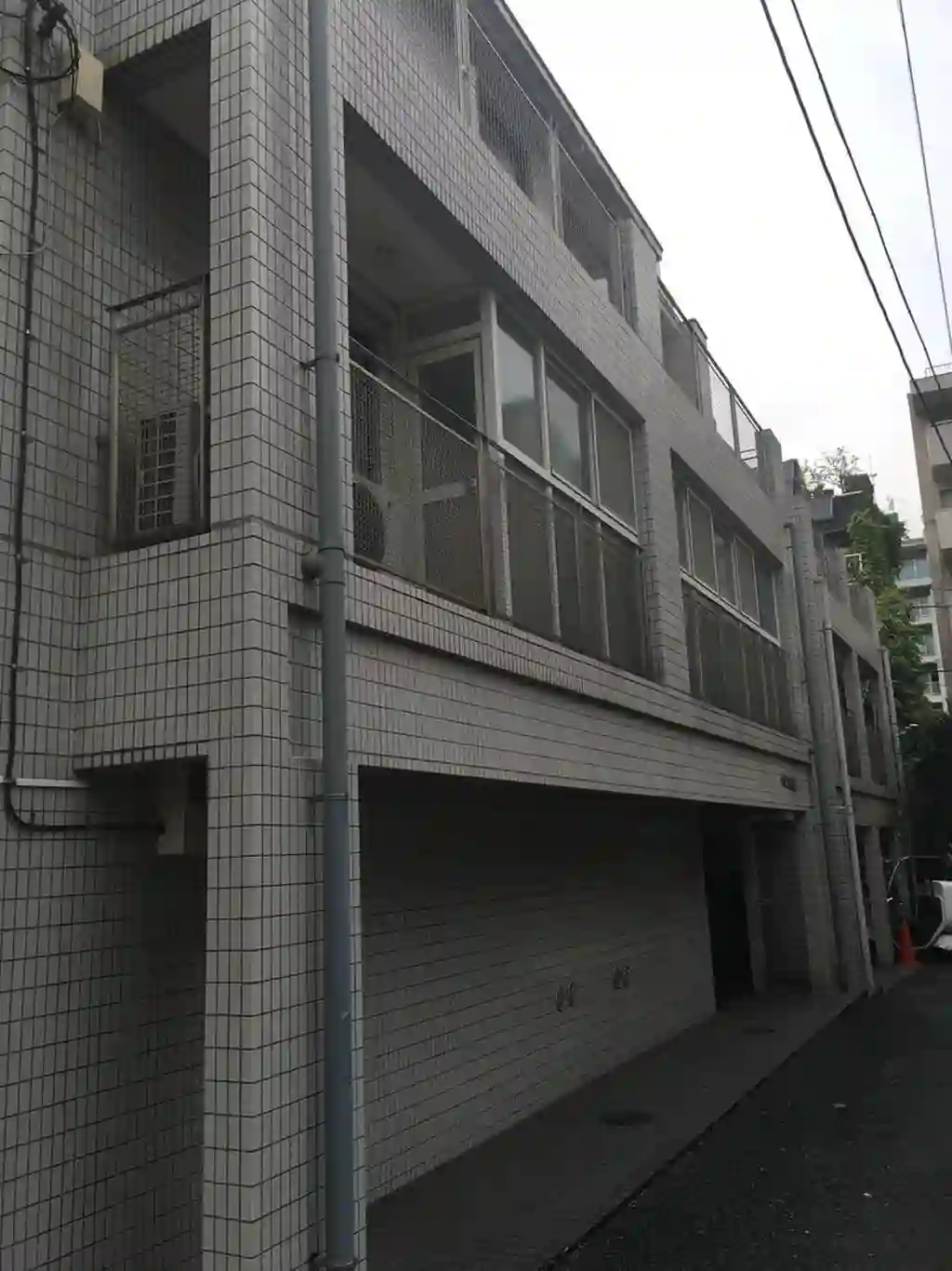 ペリエ白金 外観