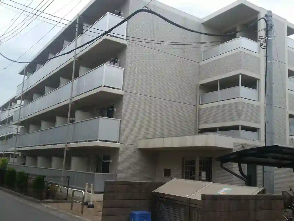 レオパレスパルコートD 外観