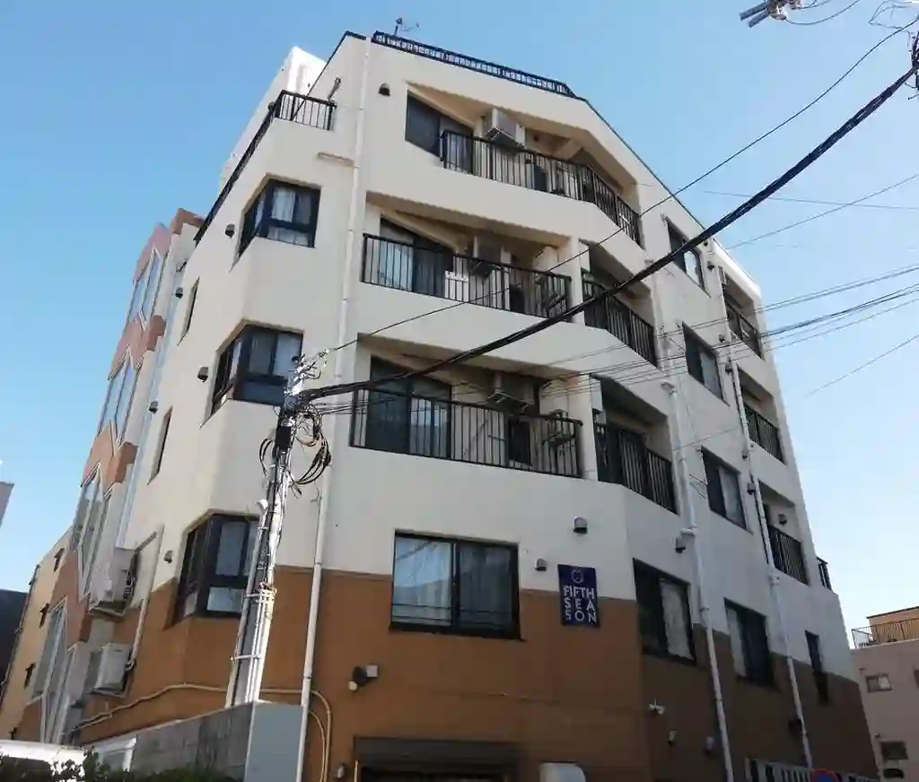 フィフス・シーズン 外観