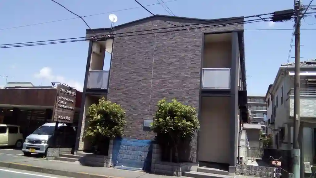 レオパレスセルーナ富士見 外観