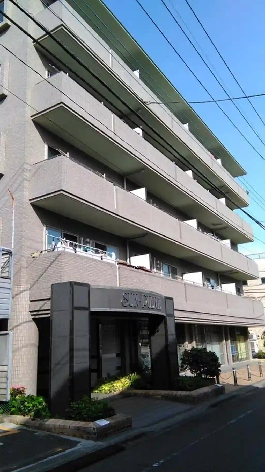 サンプエンテ 外観