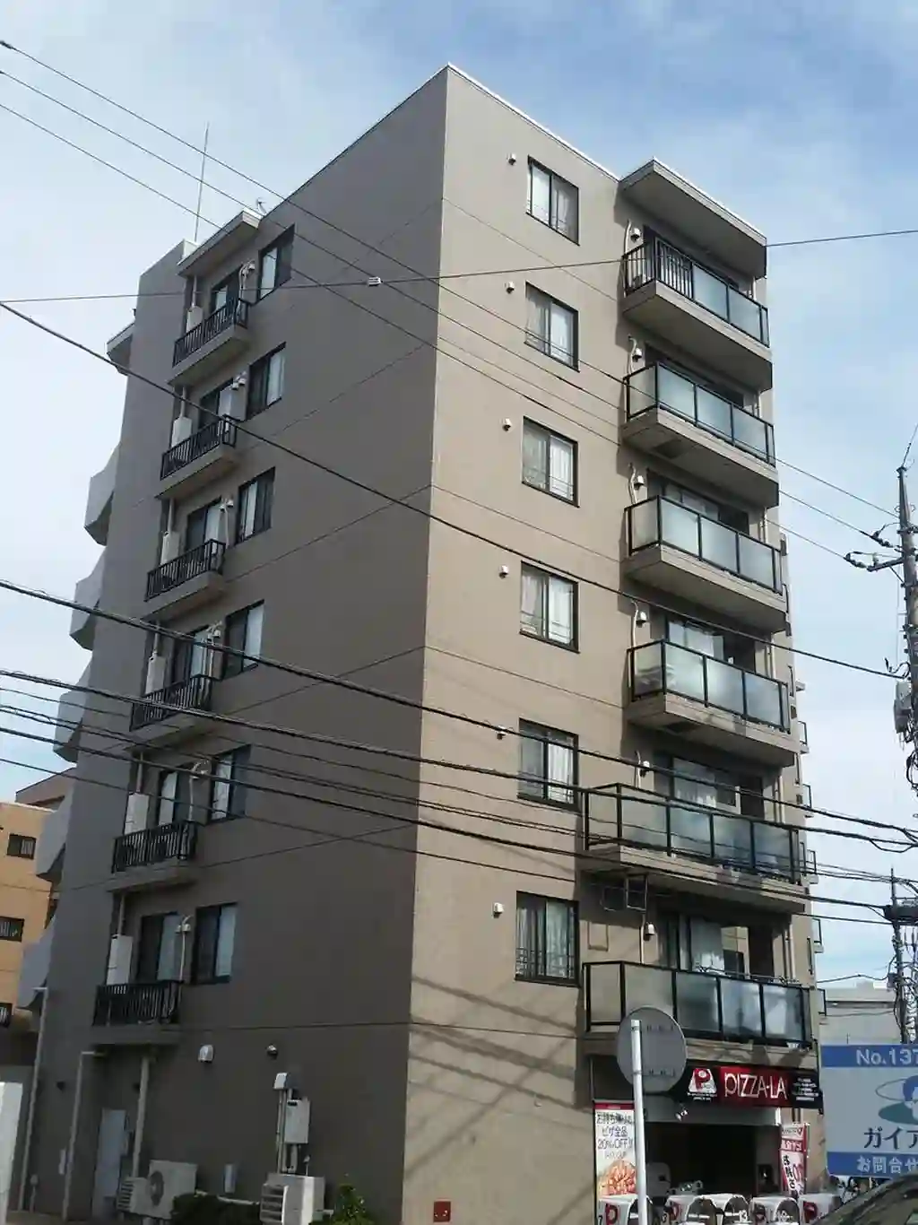 ロワール末長台 外観