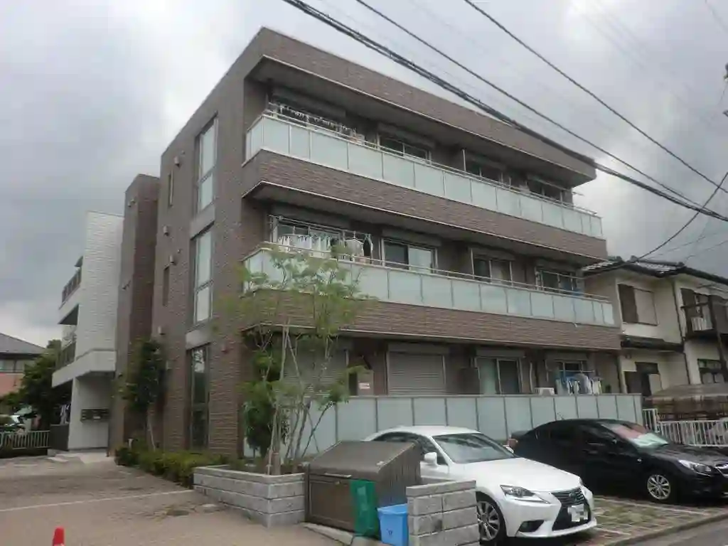 円行マンションB 外観