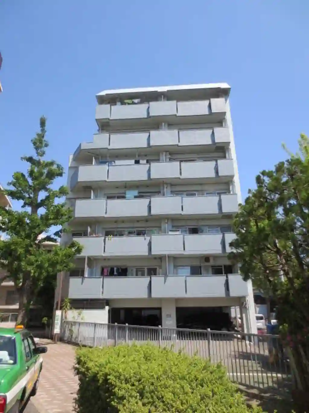 第一芦花公園ヒミコマンション 外観