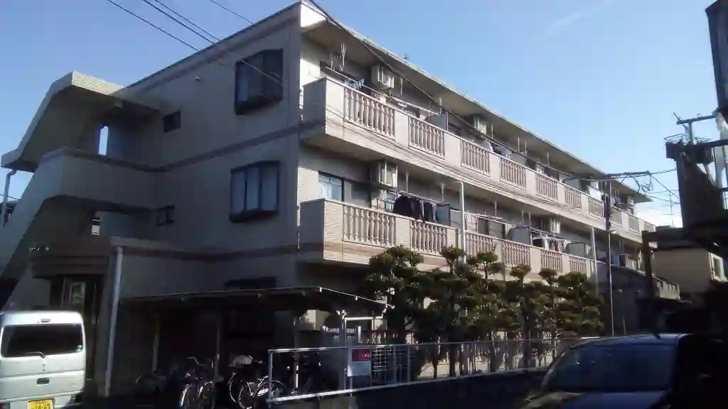 ポワンテール南台 外観
