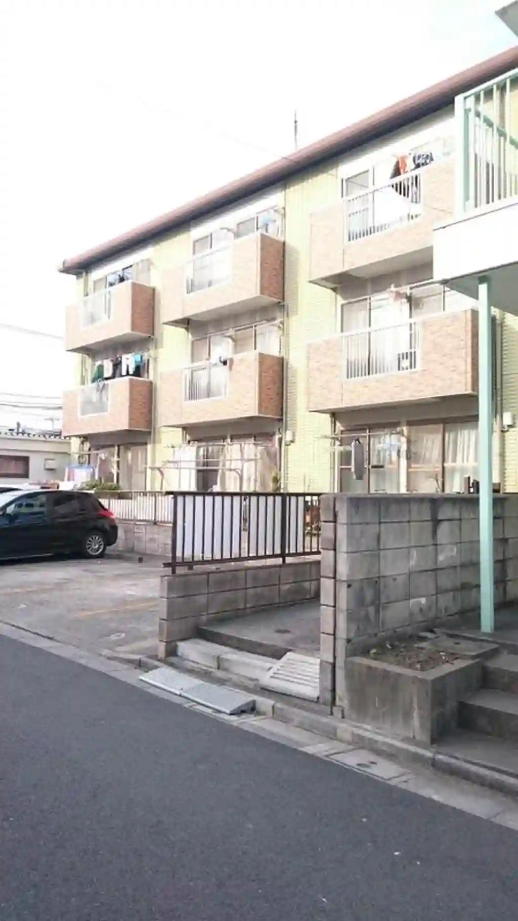 ファミール・F 外観