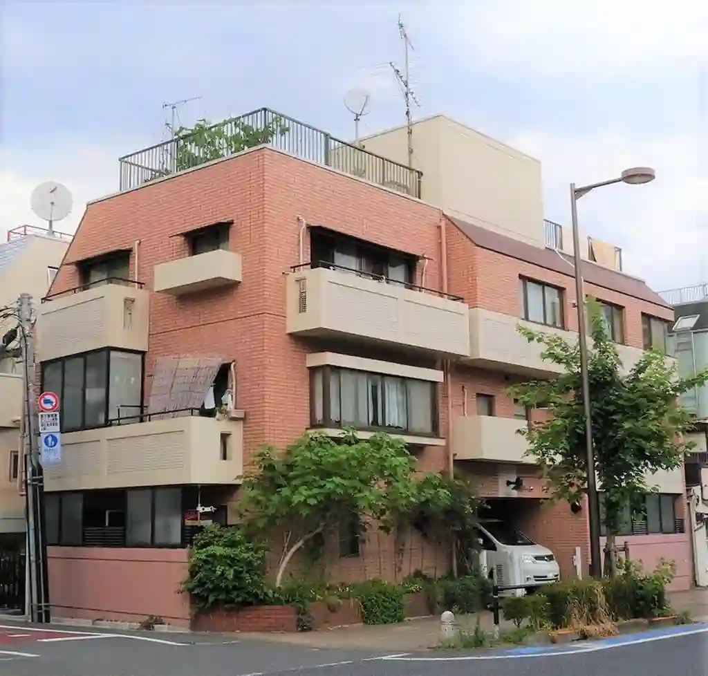 ドミール坂倉 外観