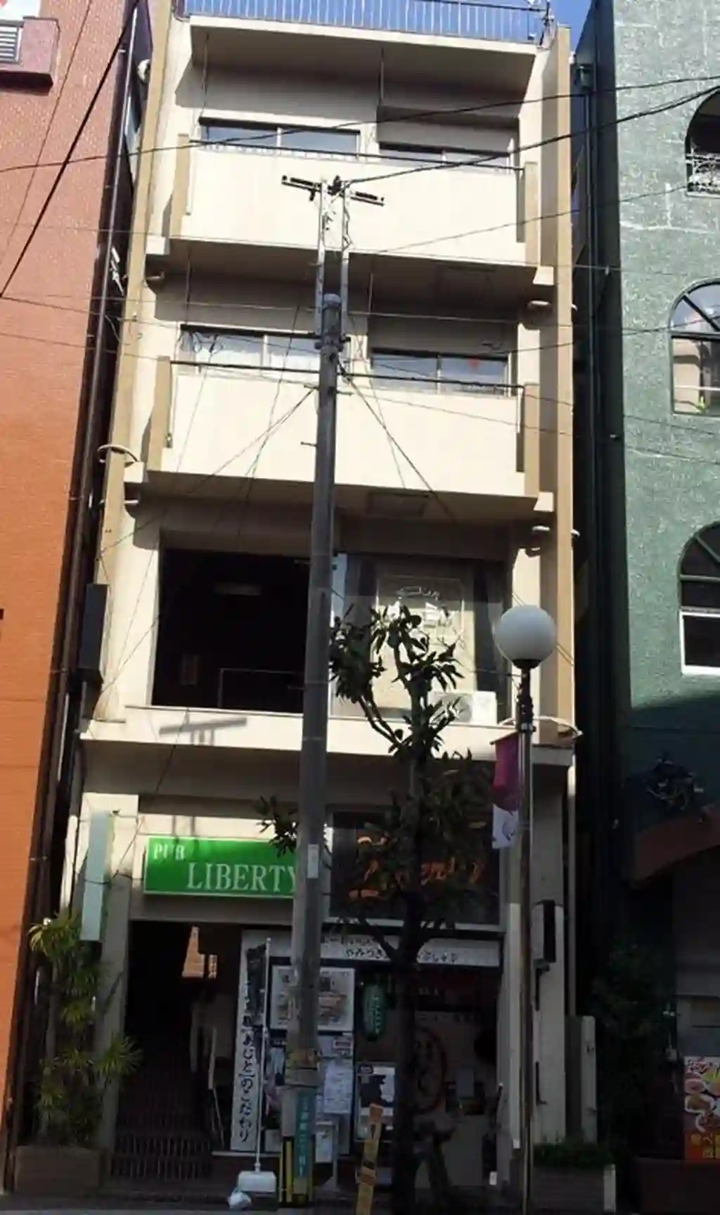 イワサワビル 外観