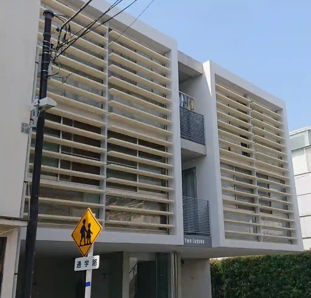 トゥーリーブス 外観