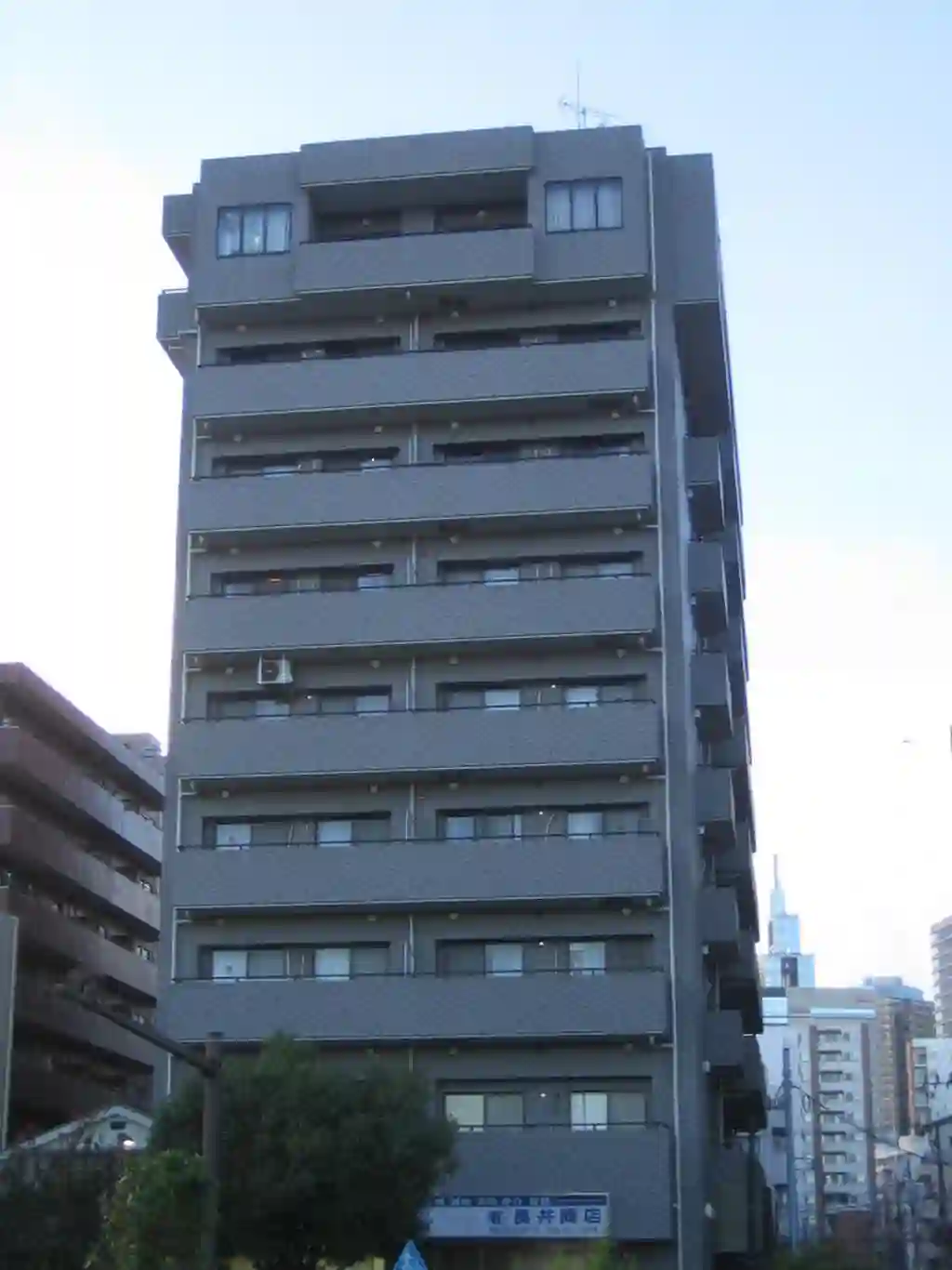 ロングウェル川崎 外観