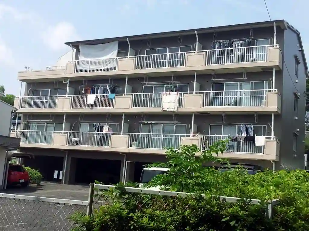 メゾン第六彦根 外観