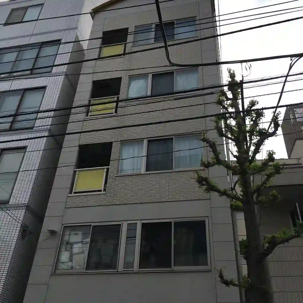 クリスタルエイタイ 外観