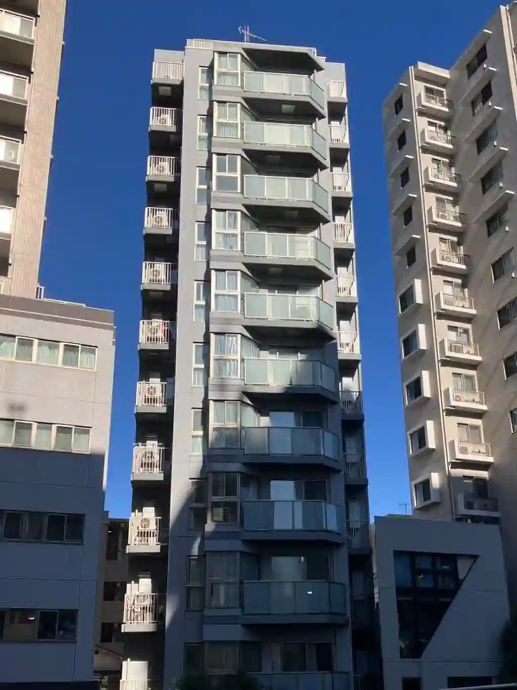 宮庭東新宿ビル 外観