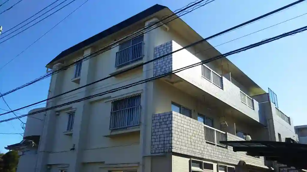 ファミールアオキ 外観