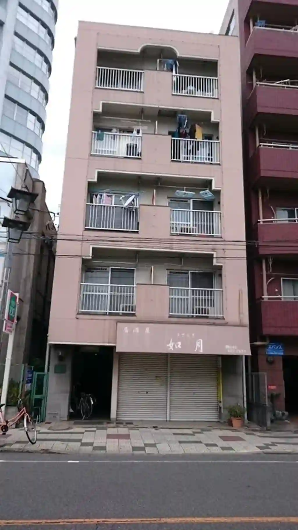 イズミハイム 外観