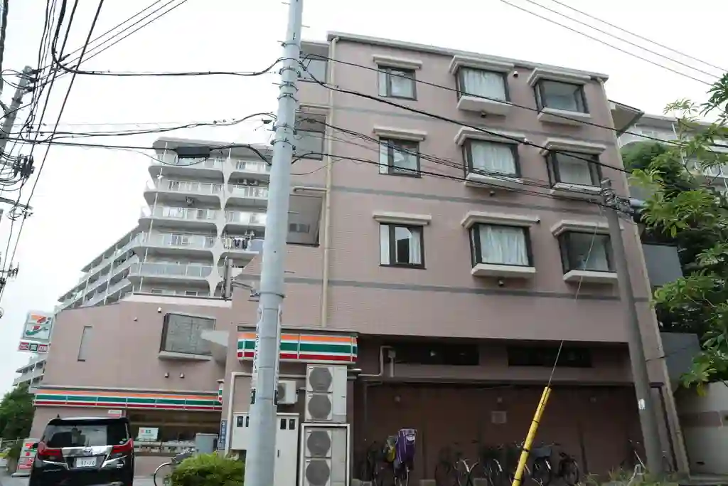 スリースター六郷 外観