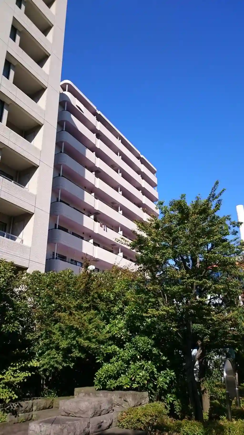ペルマネンテ・アビ 外観