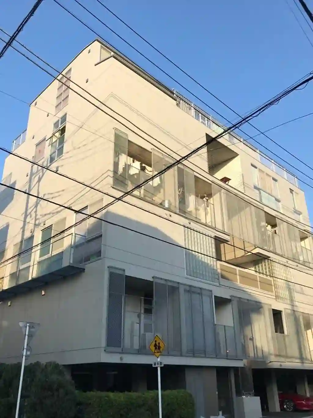 川口交差住居　CROSS 外観