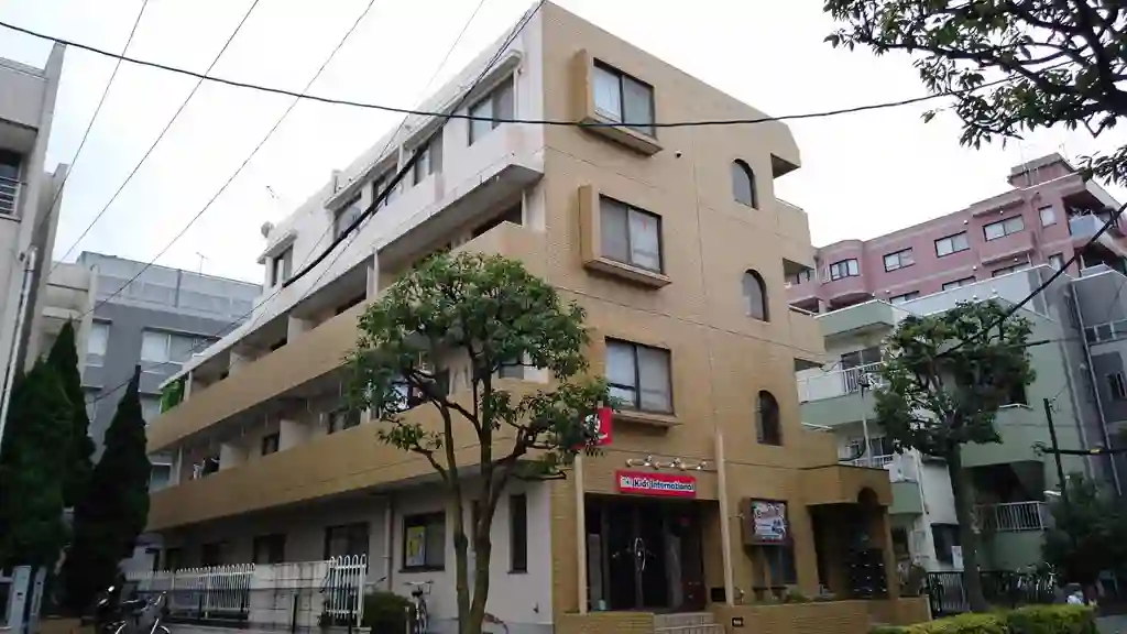 プチプラネット 外観