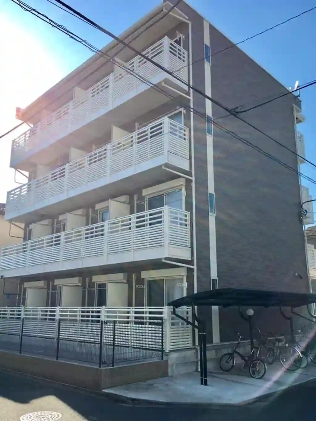 レオネクスト西門 外観