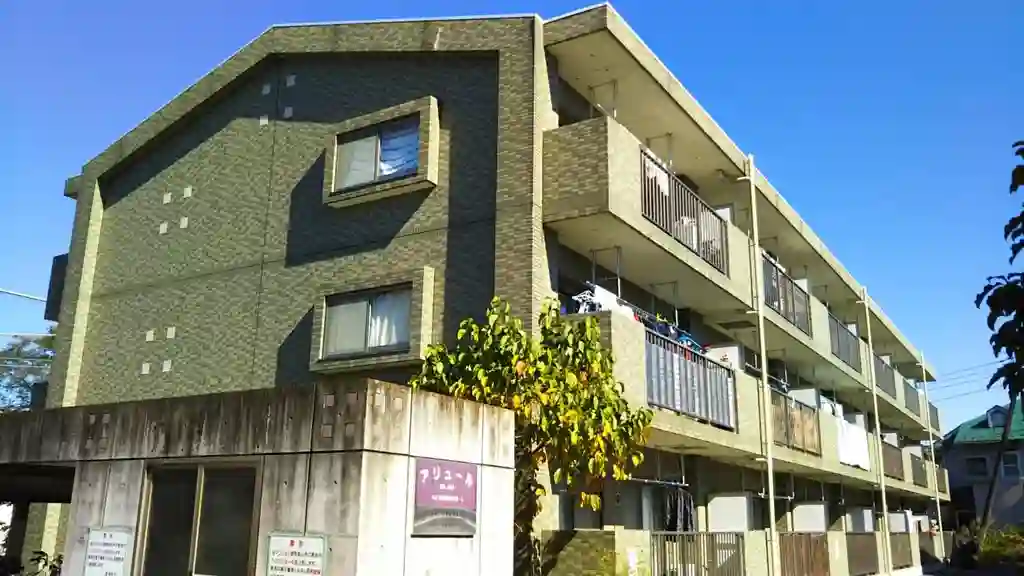 アリュール 外観