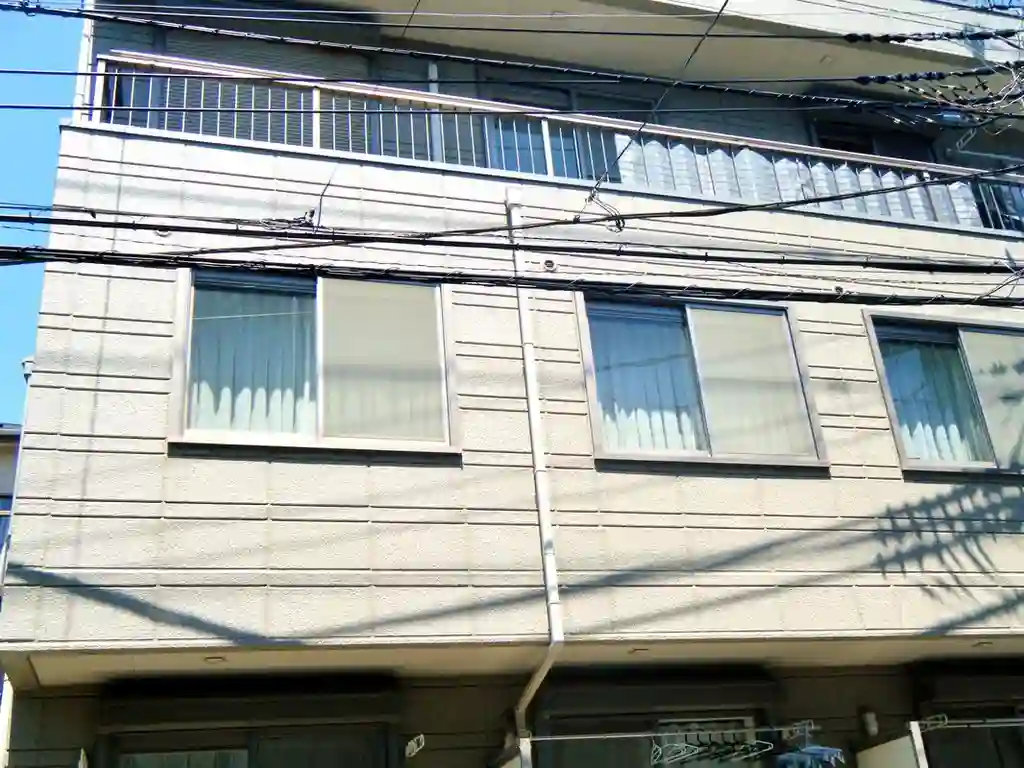 アミューズ 外観