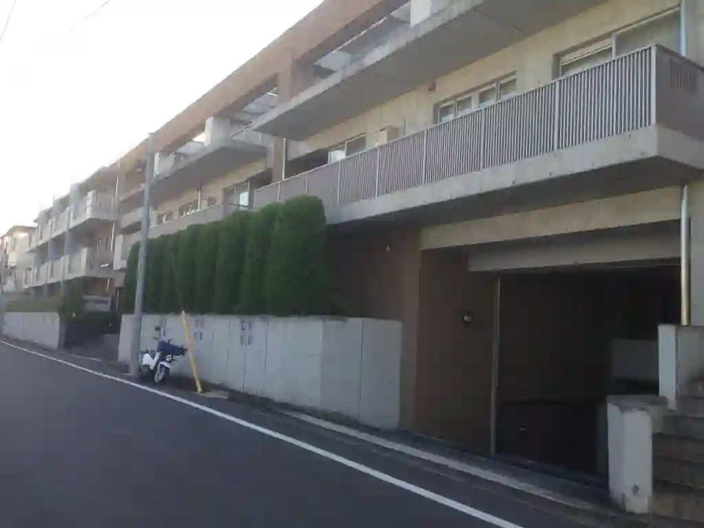 コリーヌ自由が丘 外観