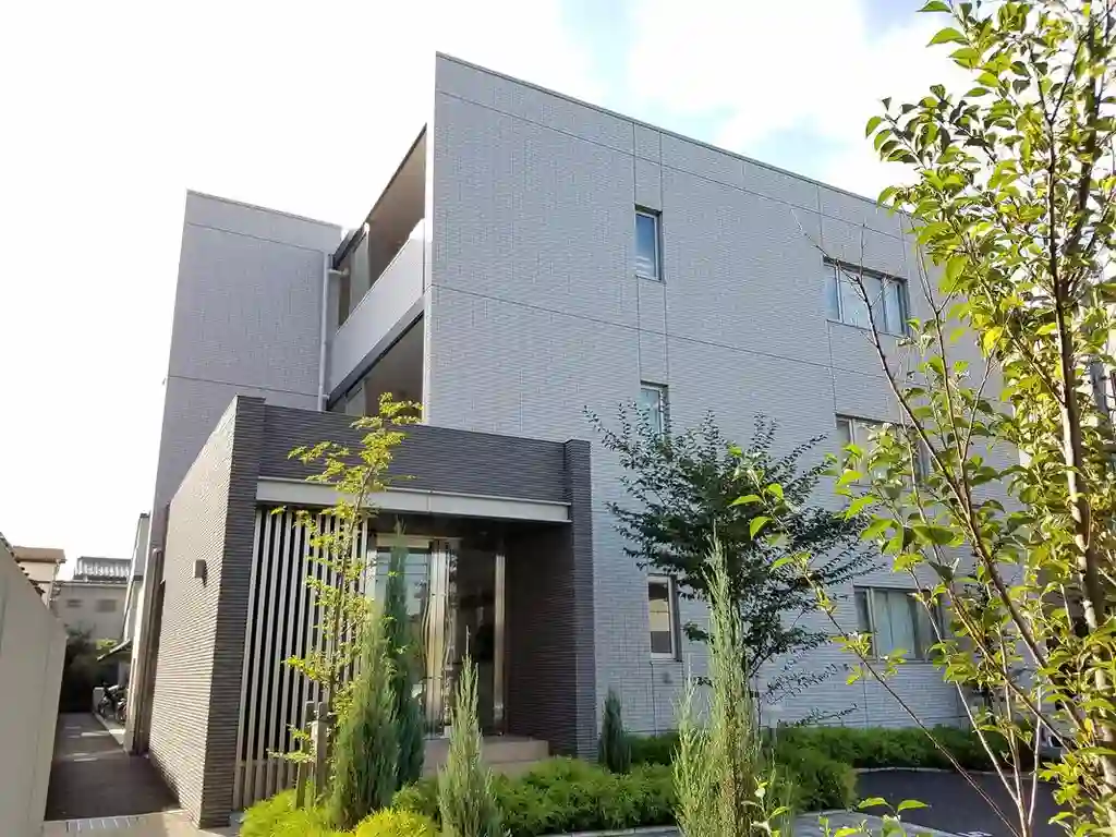 WHITE HILLS 外観