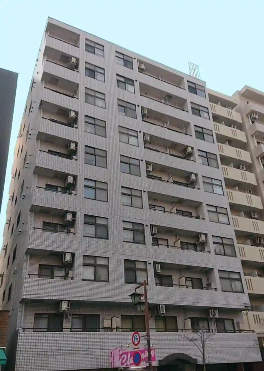 ゼネラル根津 外観