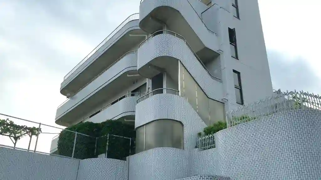 リバービューハイツ野毛 外観