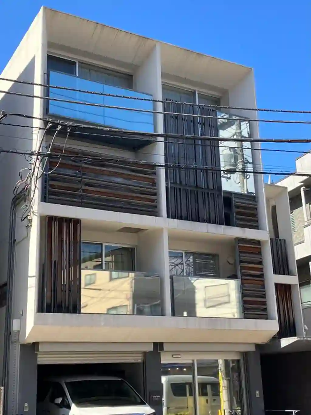 SHELLSCOURT 外観