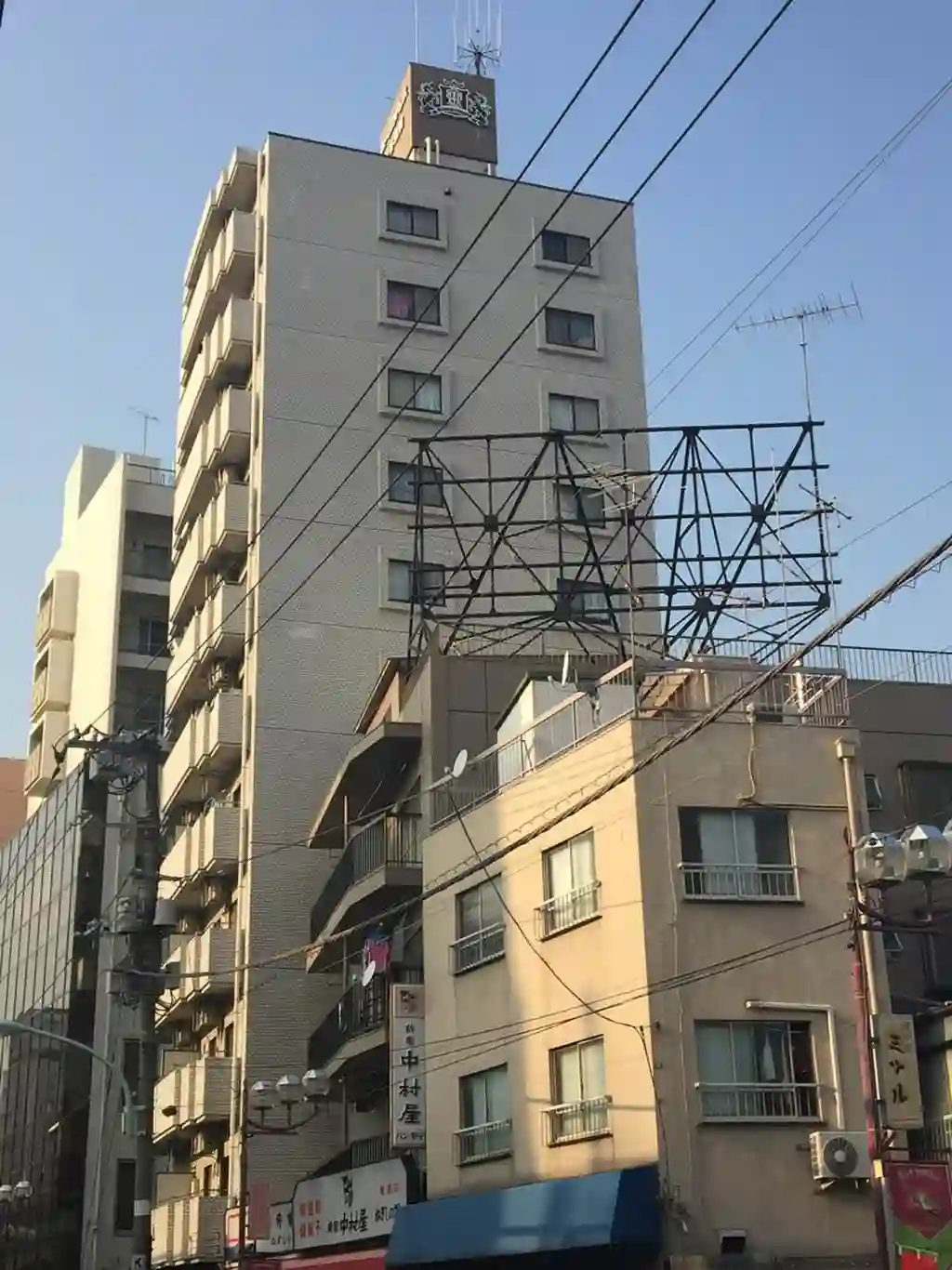 ホーユウパレス鶯谷駅前 外観