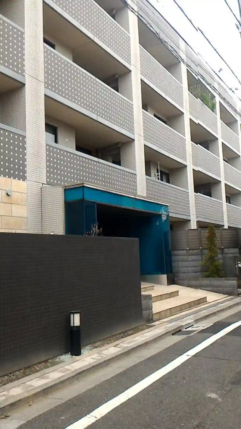 シーズクロノス新宿戸山 外観