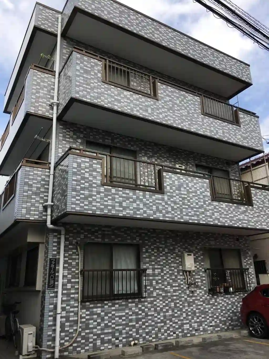 ファミールバビヨン 外観