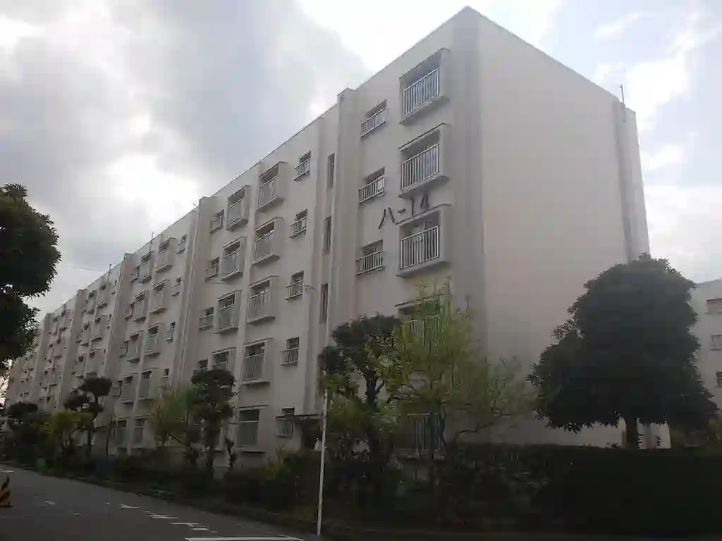 公社多摩川住宅ハ-14号棟 外観