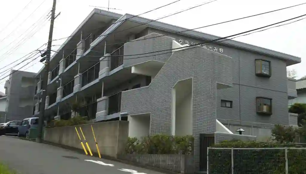 グラシアあざみ野 外観