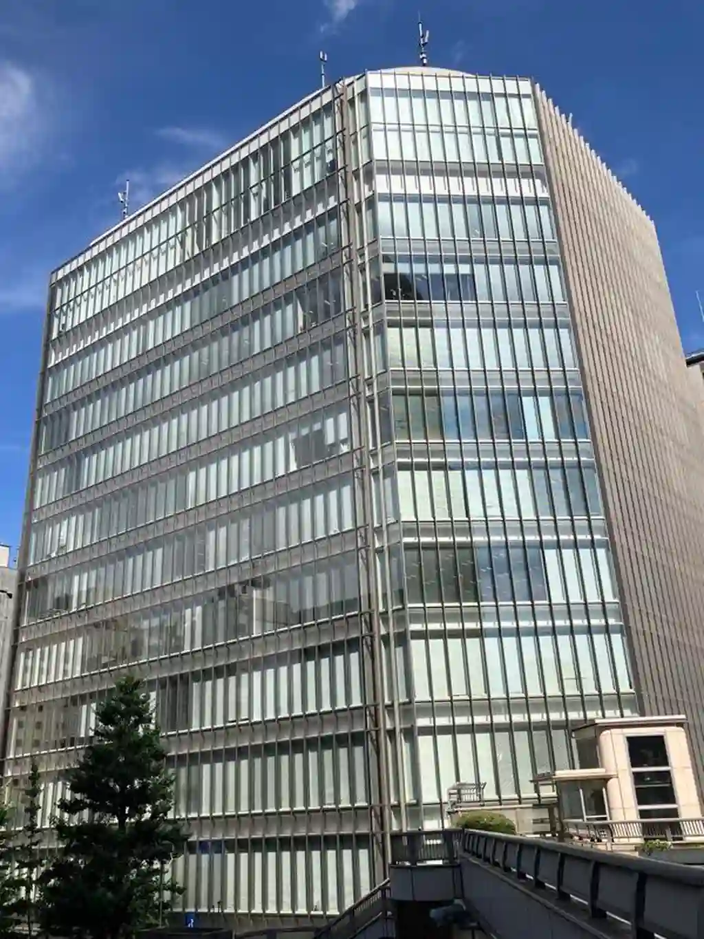 日土地銀座ビル 外観