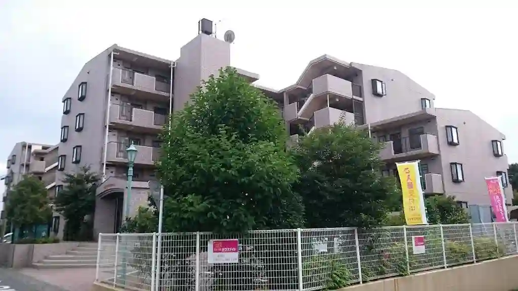 ヒルトップ南与野A棟 外観