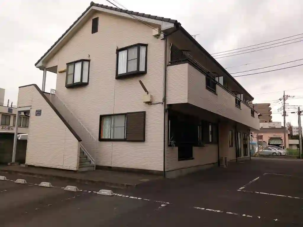 アセッツ吉川 外観