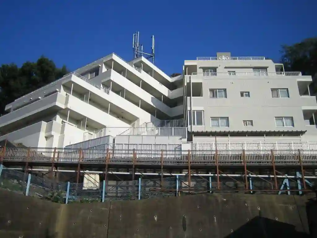 クリオ岡村公園弐番館 外観
