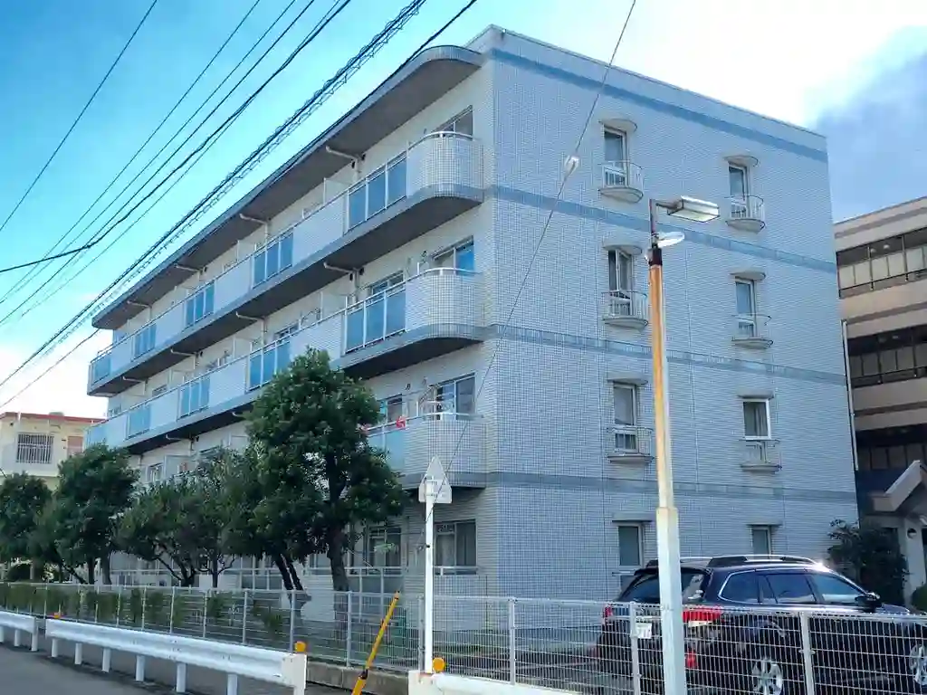 ソラリア鹿島 外観