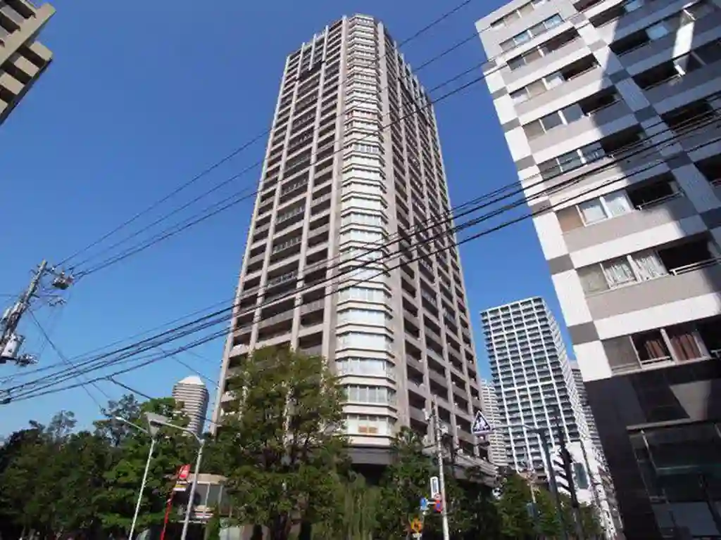 ライオンズタワー月島 外観