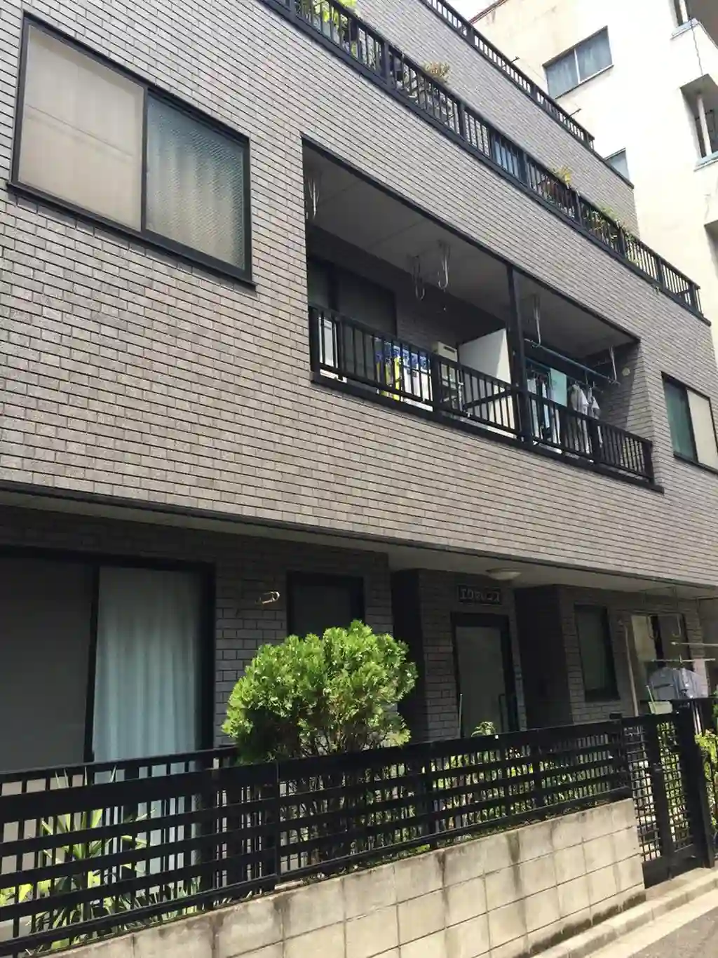 エクセレンス 外観