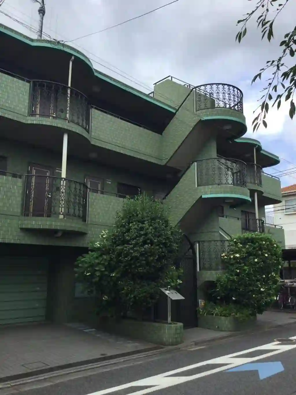 マンションアミューズメントヤード 外観