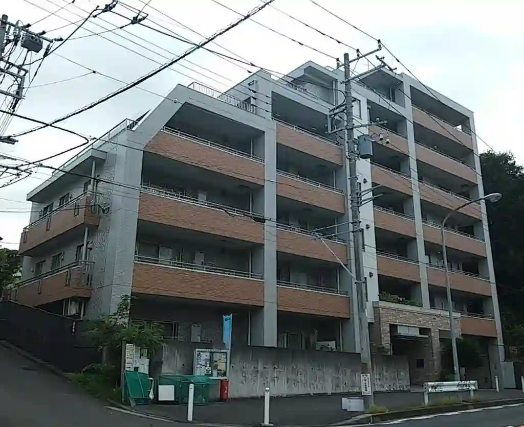 ベイヒルズ横濱大倉山 外観