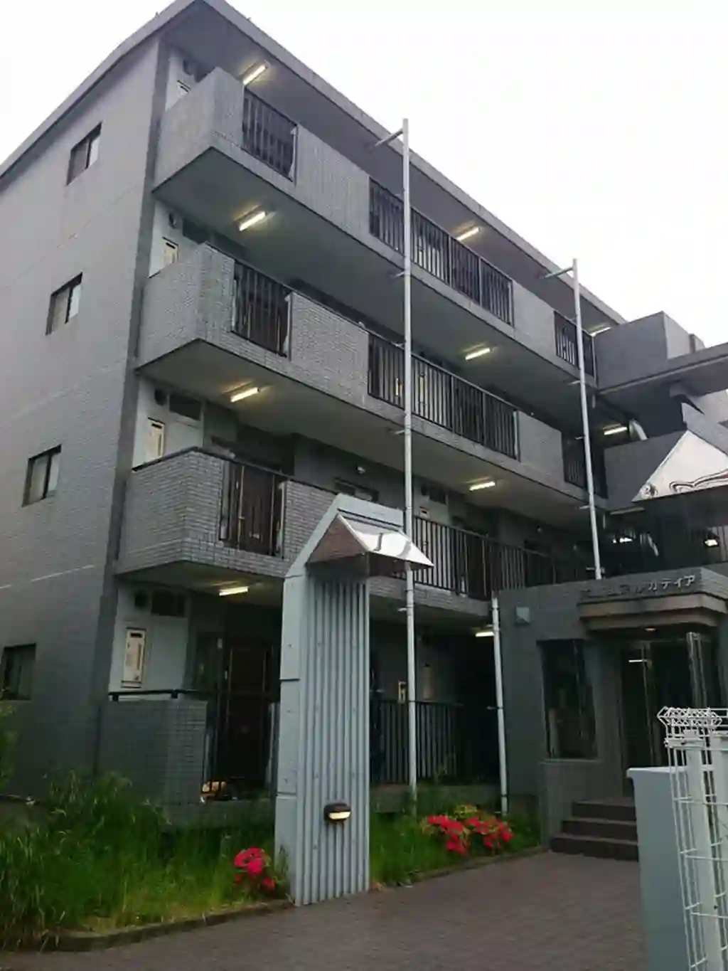 大倉山アルカディア 外観