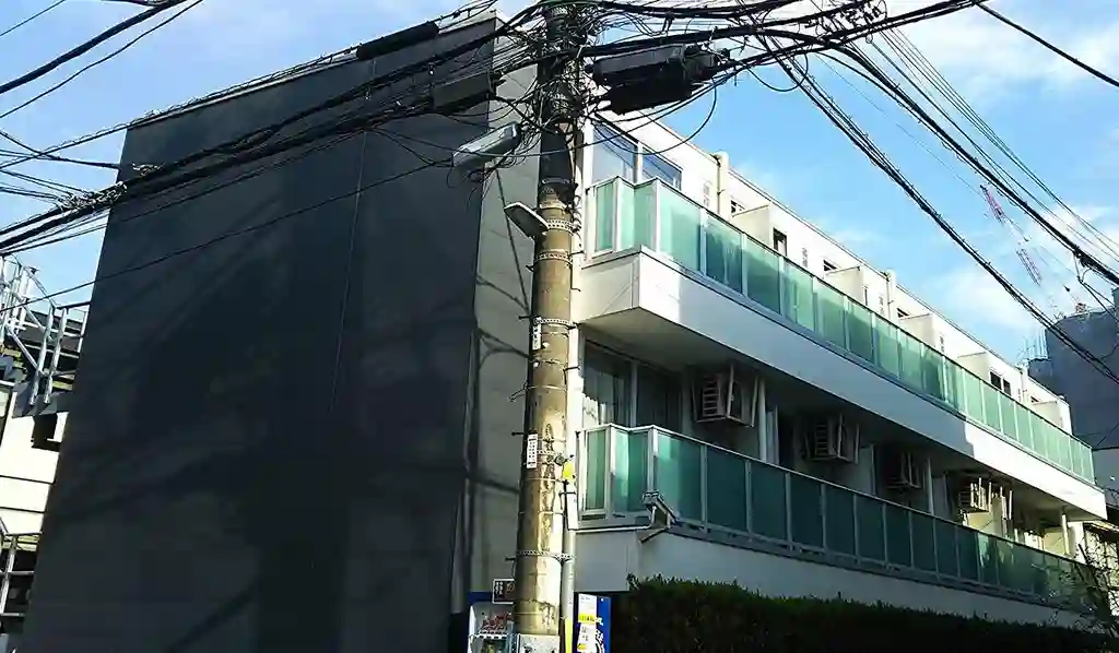 Mullionコマバ 外観