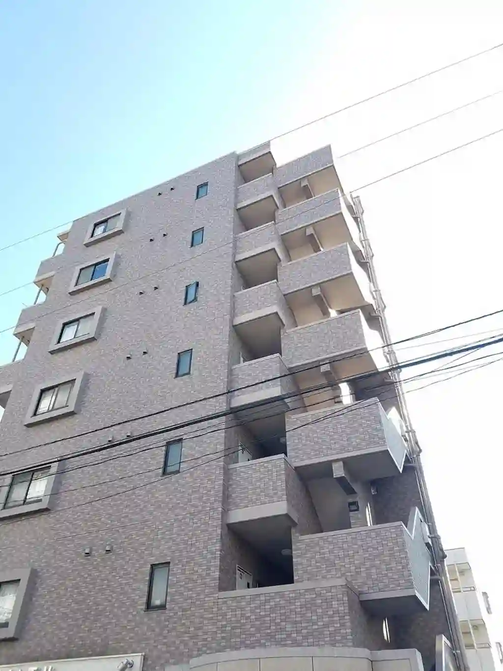 リリーパレスナルシマIII 外観