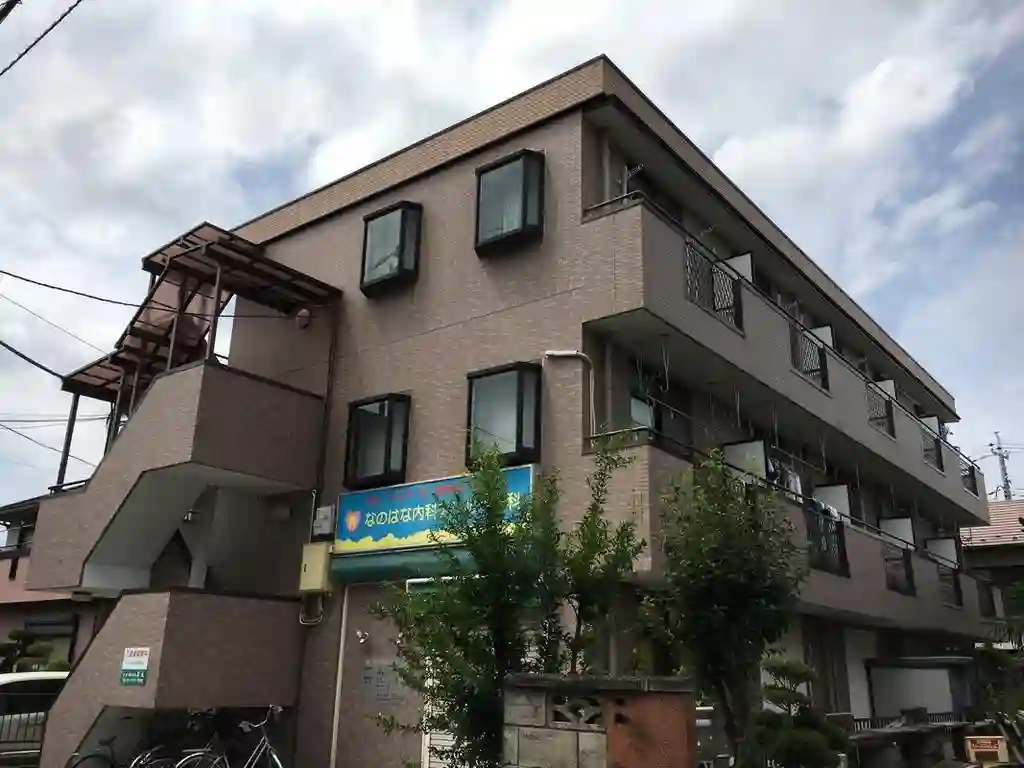 シャトルあけぼの 外観
